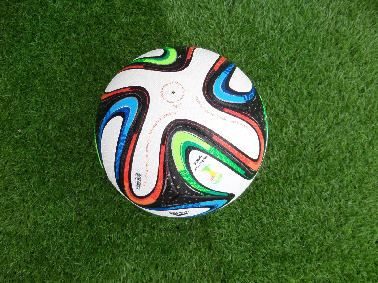 Adidas Brazuca 2014 FIFA World Cup Brazil Official Match Ball Size 5 - Image 6